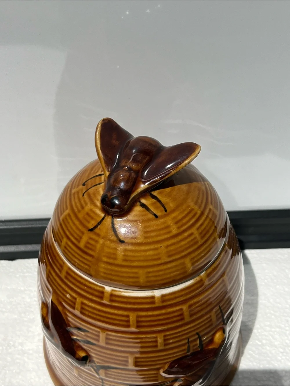 Vintage Bee Hive Honey Pot Jar Large Brown Ceramic with Lid Farmhouse Decor